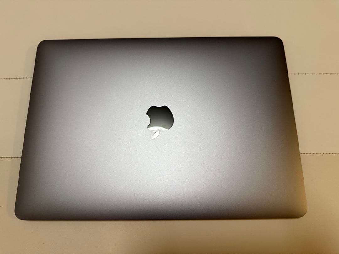 MacBook Air 本体 スペースグレー M1モデル8GB (US配列)