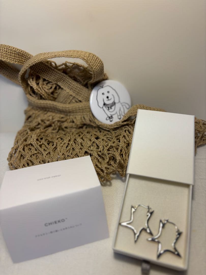【人気】chieko+ チエコ open star pierce シルバー