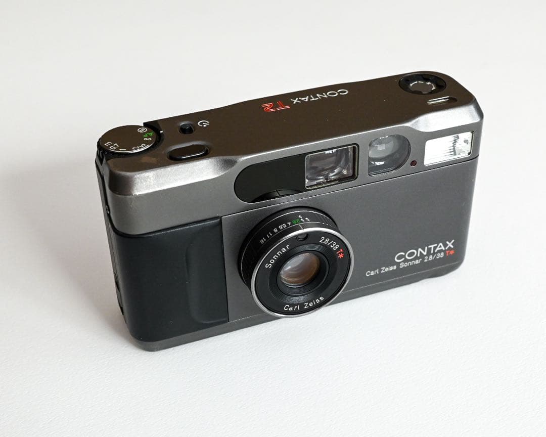 G*R様 CONTAX T2 コンパクトフィルムカメラ　チタンブラック