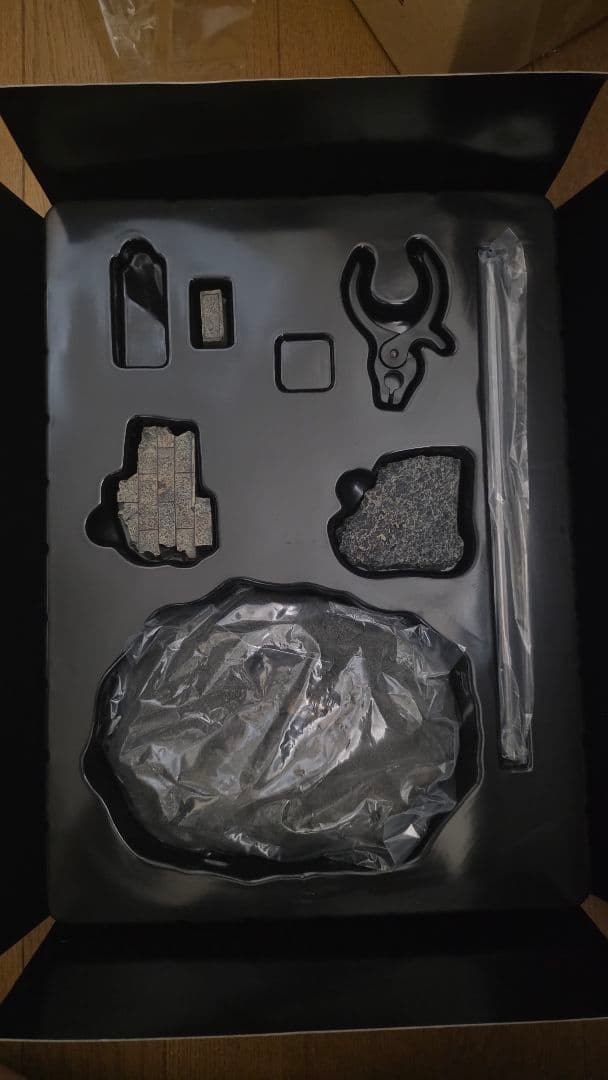 hottoys アベンジャーズ　チタウリ・コマンダー