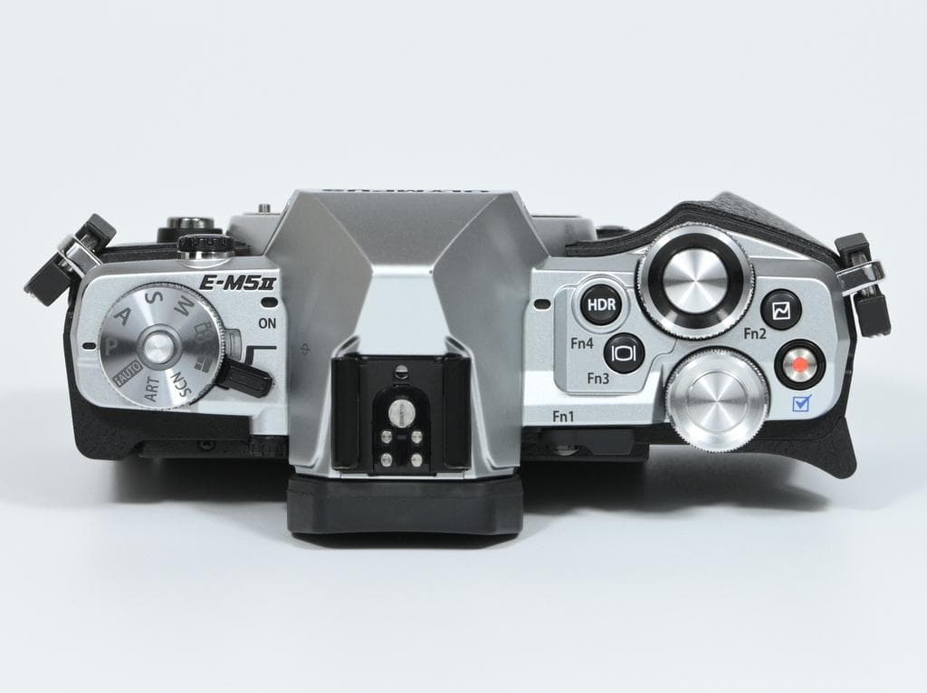 オリンパス E-M5 Mark II 14-150レンズキット SC数5180