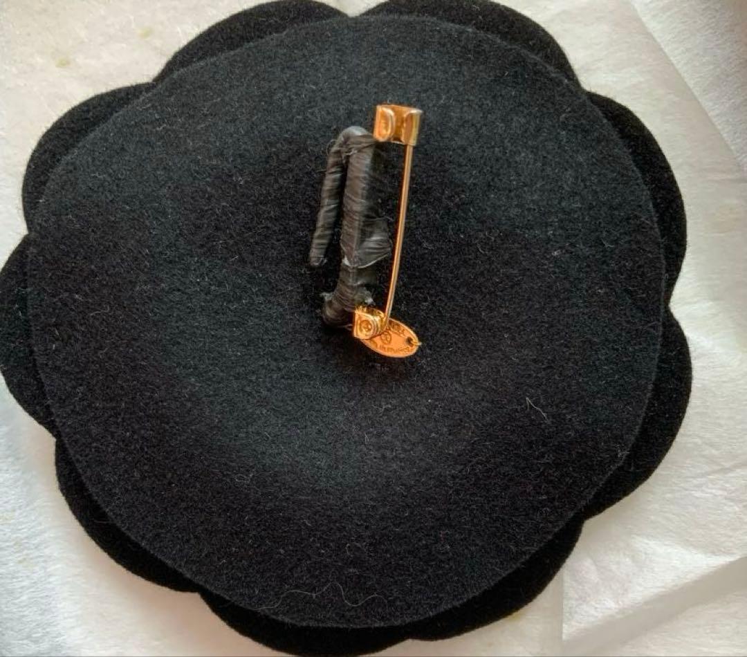 中古　美品　CHANEL　黒　カメリア　コサージュ