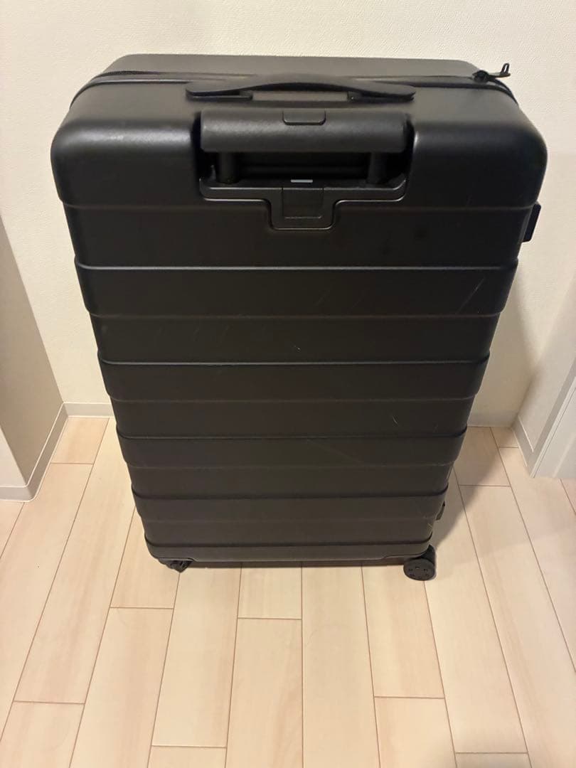 無印良品　ブラックキャリーケース 75L