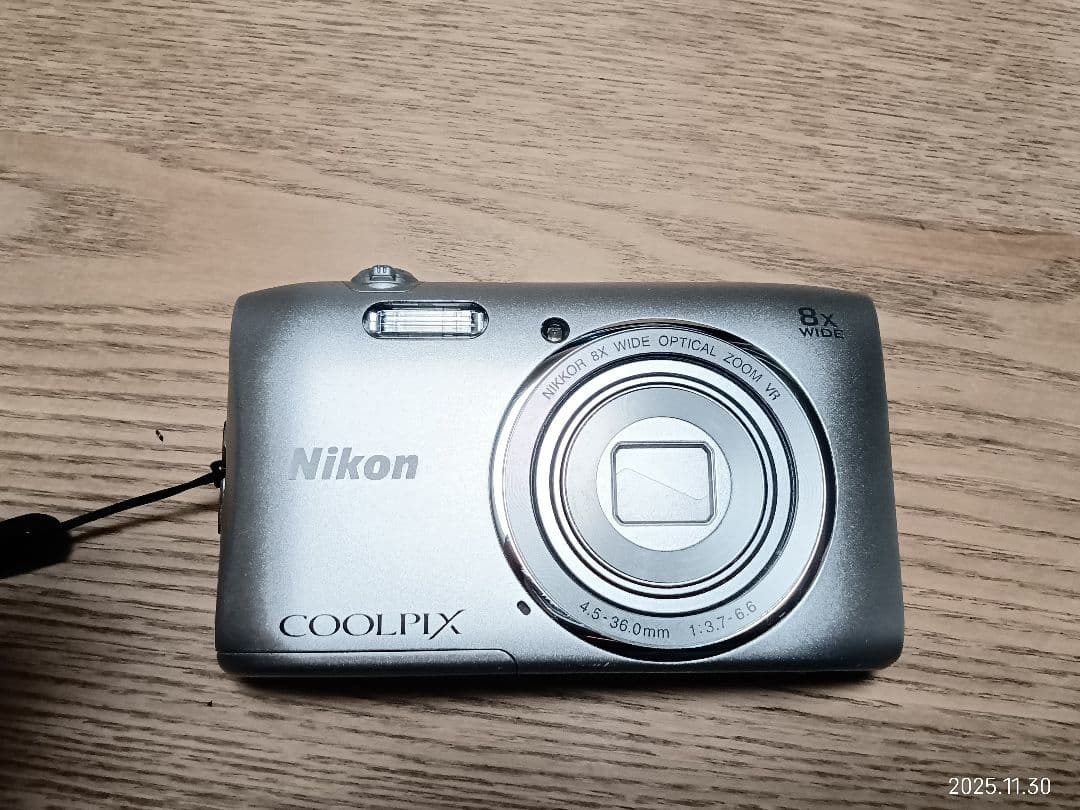 Nikon COOLPIX S3600 デジタルカメラ