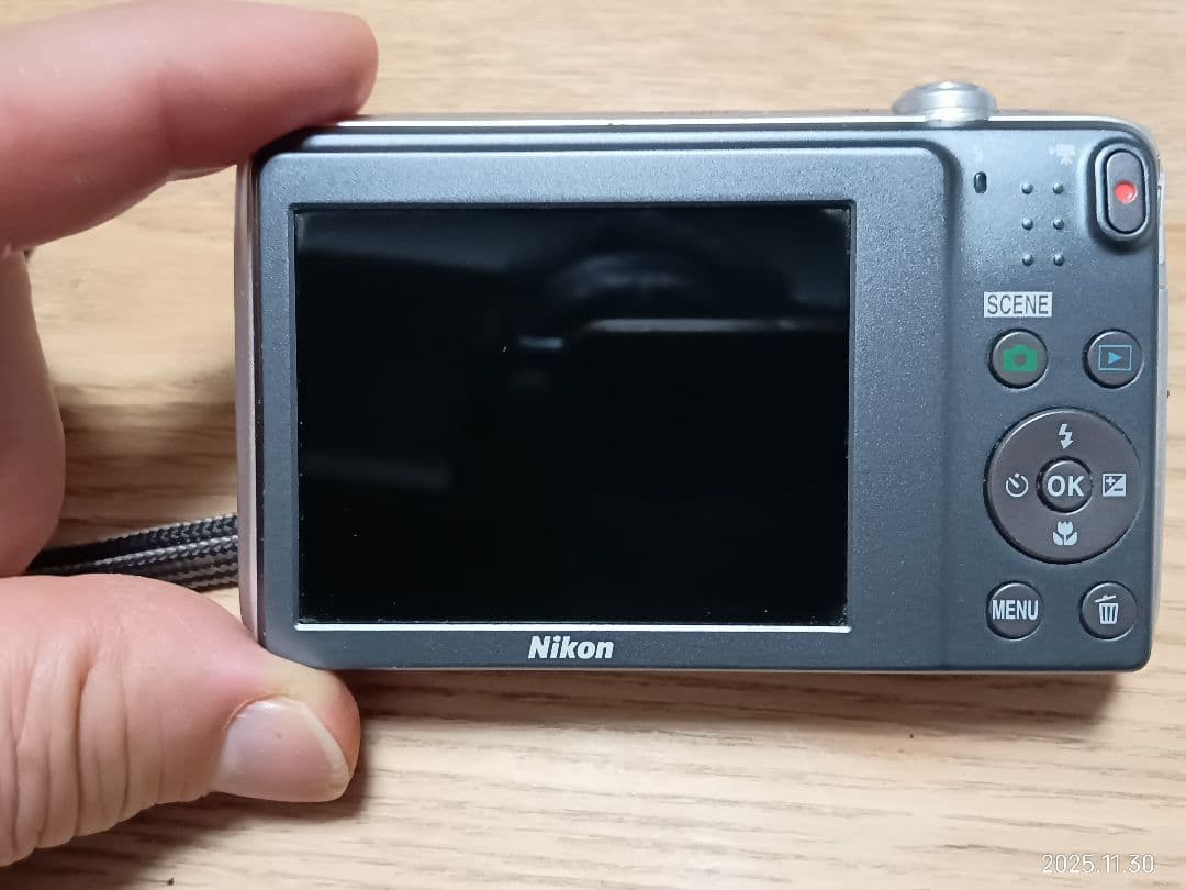 Nikon COOLPIX S3600 デジタルカメラ