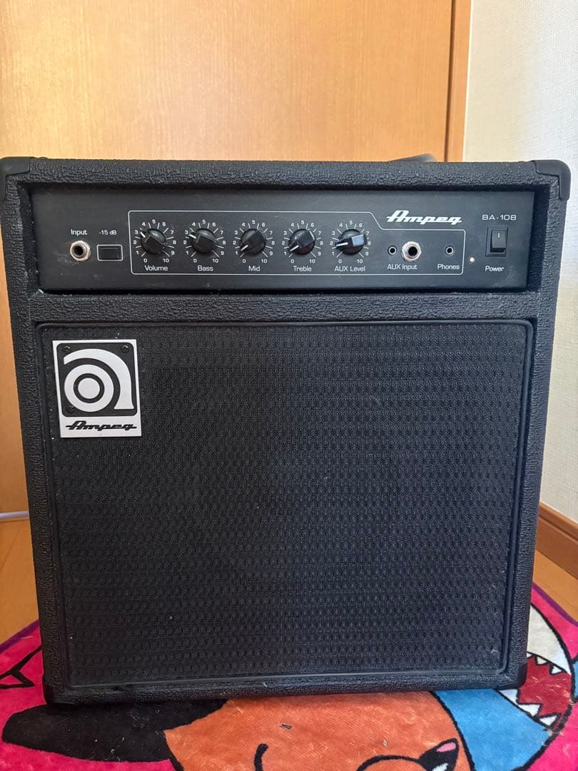 Ampeg BA-108 ベースアンプ　アンペグ　直接引き取り