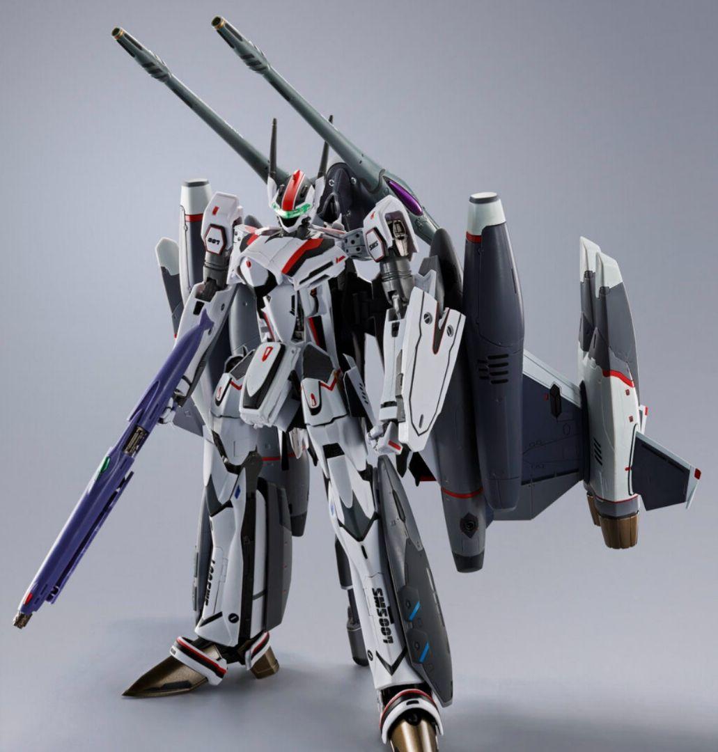 DX超合金 スーパールシファー&トルネードメサイアバルキリー リバイバルVer