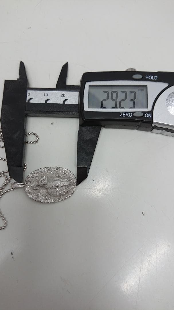 岩倉康二　ウサギ彫刻 干支　シルバー ネックレス 1999年