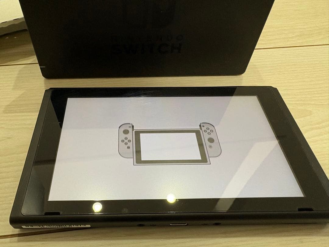 子*割様 Nintendo Switch 本体 初期型　ネオンブルー/ネオンレッ