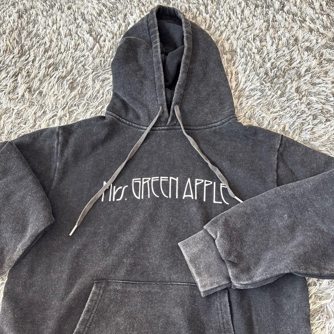 ミセス　バベルの塔　フーディ　Sサイズ