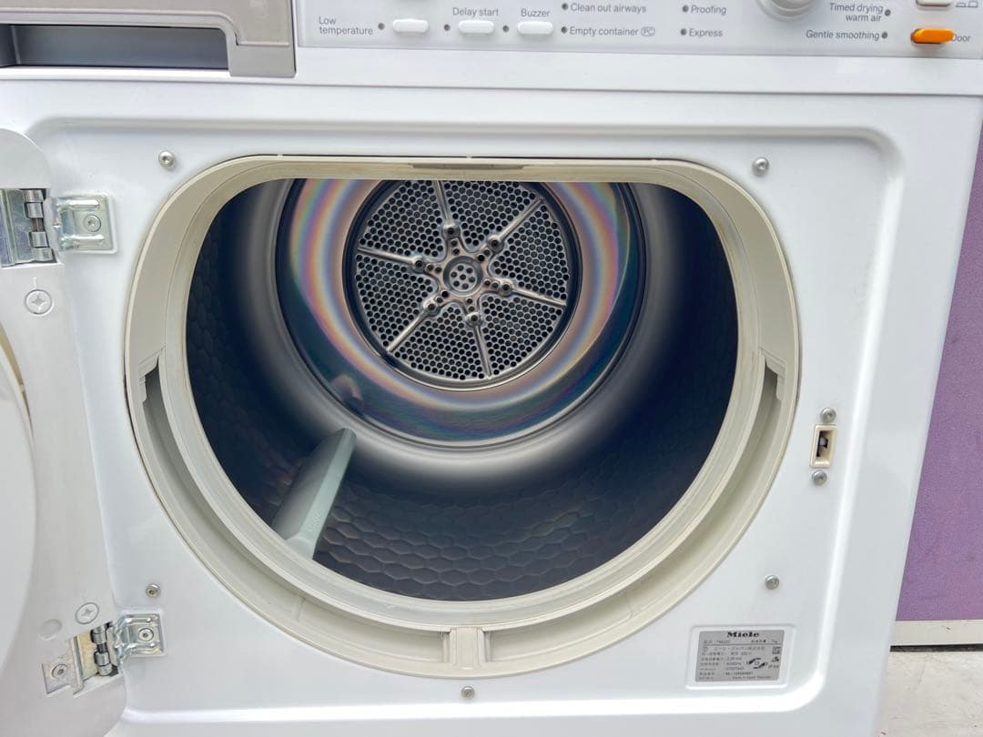 Miele ：T8822C 電気式乾燥機 ホワイト2017年
