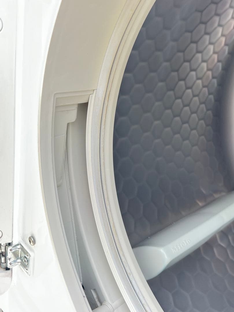 Miele ：T8822C 電気式乾燥機 ホワイト2017年