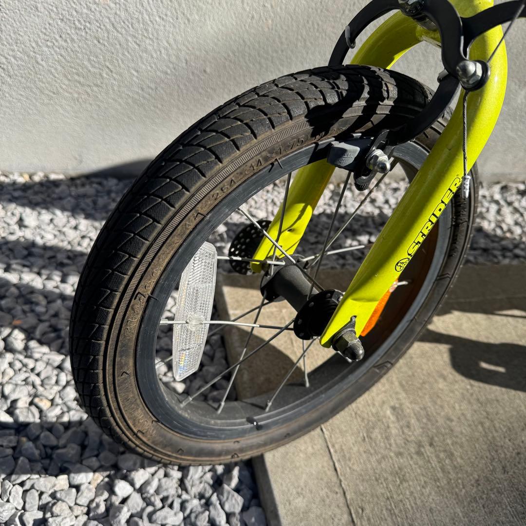 大人気廃盤カラー　ストライダー　14X