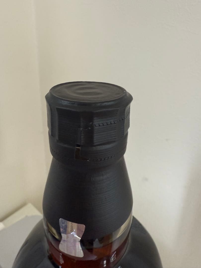 新品未開封　山崎 18年 シングルモルトウイスキー 700ml