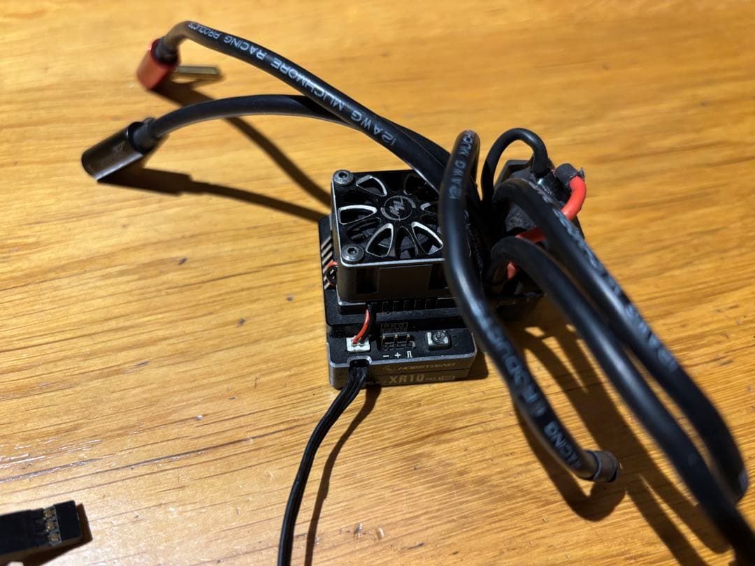 ホビーウイング XR10PRO 160A ブラシレスESC ラジコン