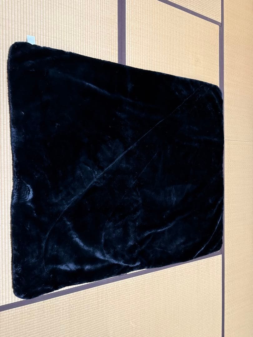 [美品] NIKE ナイキ 毛布 ブランケット 白黒