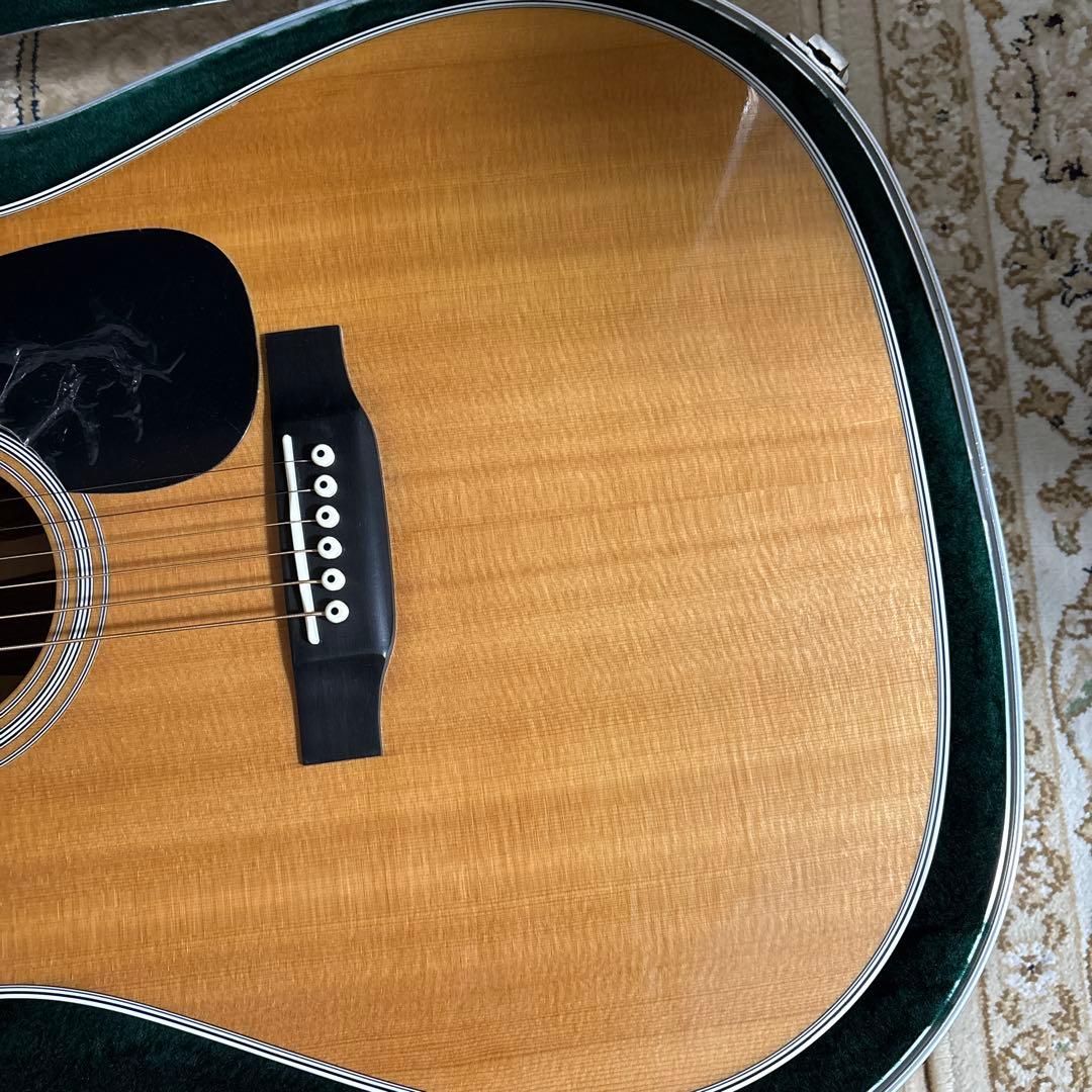 Martin & Co. D-28 アコースティックギター ハードケース付き