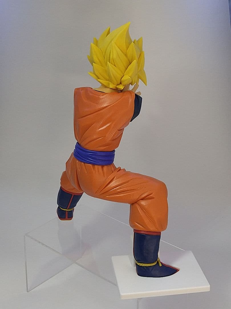 ドラゴンボール スーパーサイヤ人孫悟空 水彩画風再塗装品 フィギュア