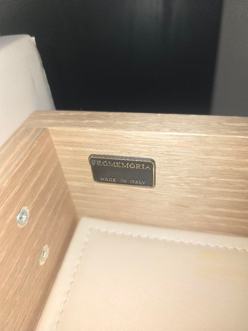 ★イタリア高級家具　プロメモリアのベッドサイドテーブル★希少美品