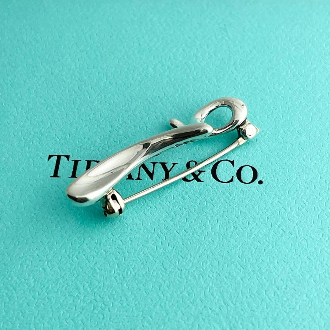 Tiffany & Co. PERETTI シルバーブローチ　「r」