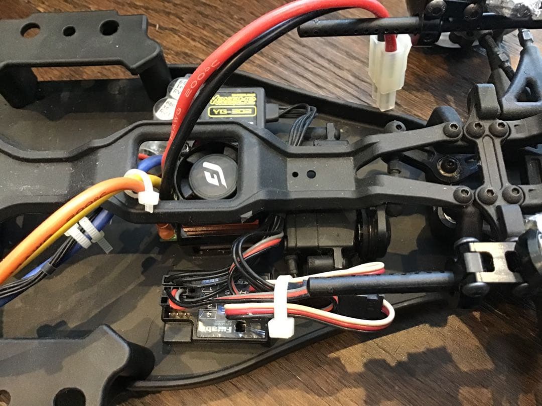 ヨコモYD-2E 受信機　モータ　サーボ　スピコン　ジャイロ　progbox付き