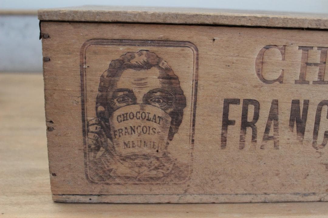 レア『ショコラ』の木箱/ドール・アンティーク・チョコレート・小物入れ