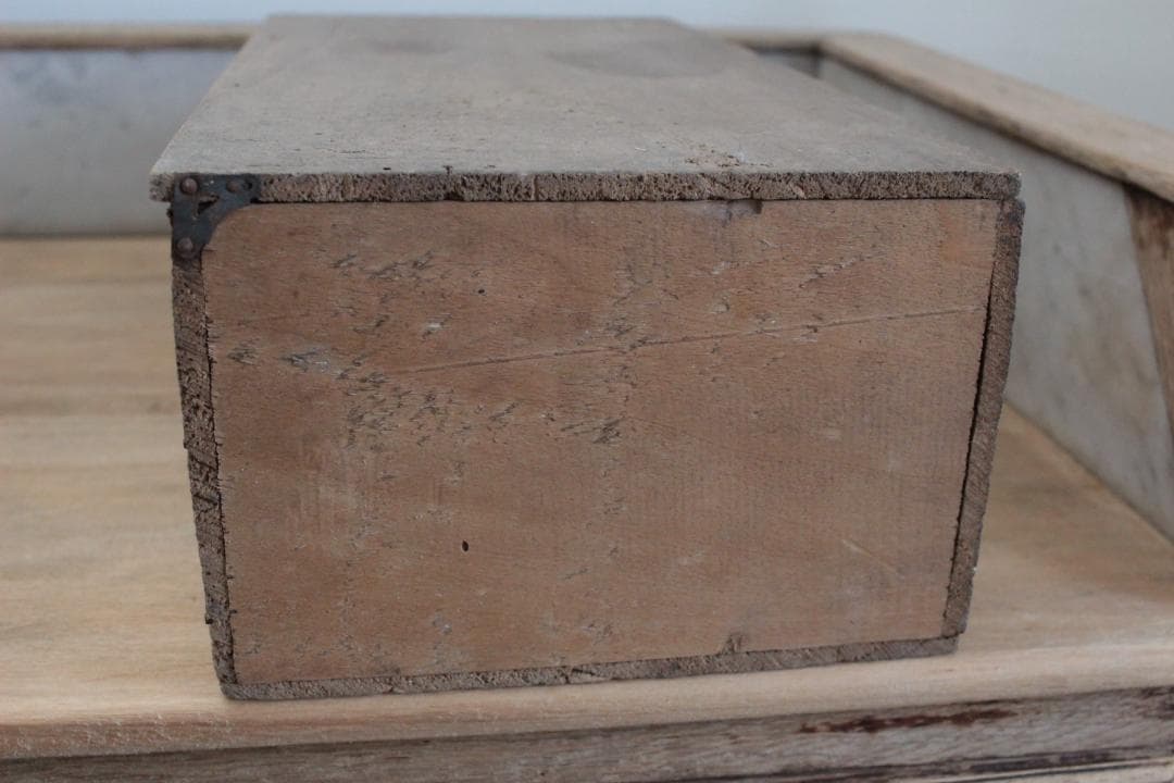 レア『ショコラ』の木箱/ドール・アンティーク・チョコレート・小物入れ