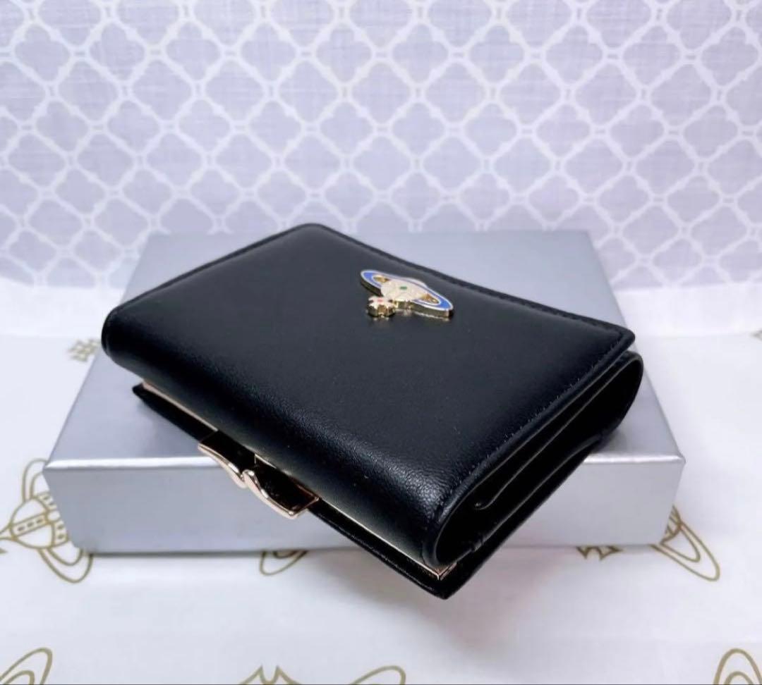 【ショッパー付】新品 ヴィヴィアン・ウエストウッド 三折財布