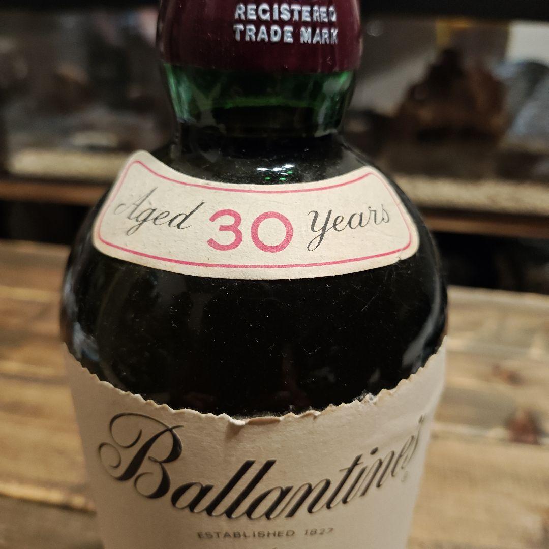 ウイスキー Ballantine's 30 Years Aged Scotch W