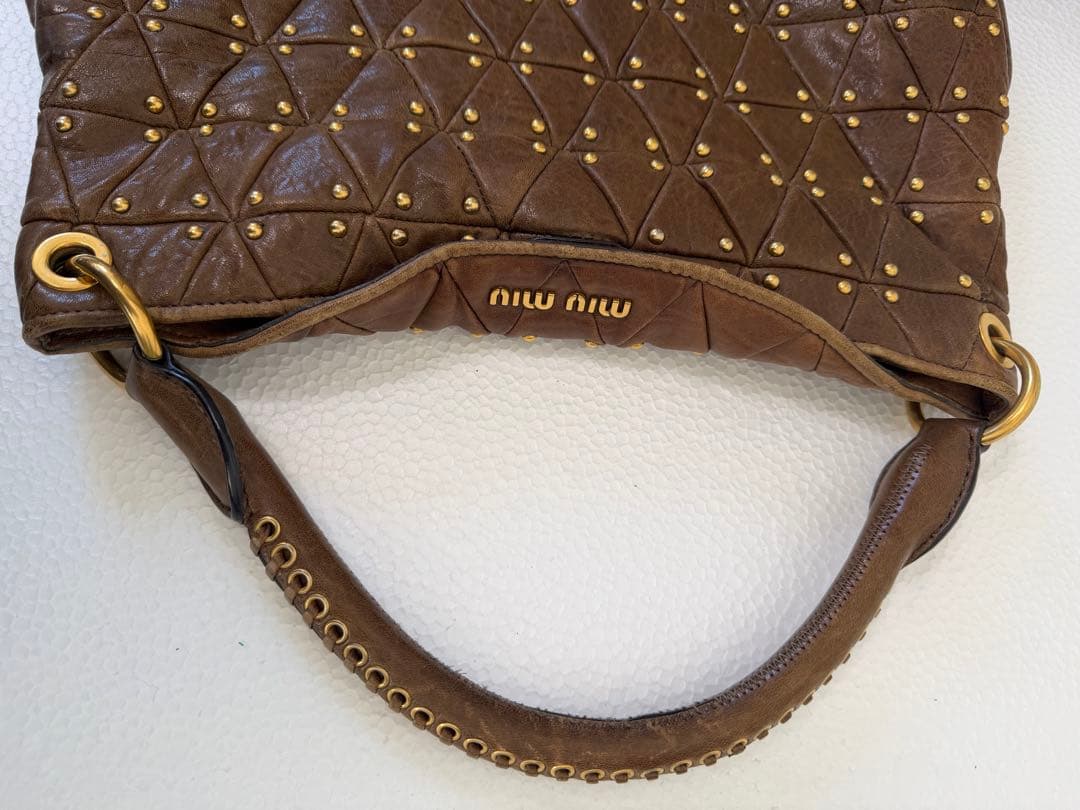 miumiu スタッズ2wayバッグ