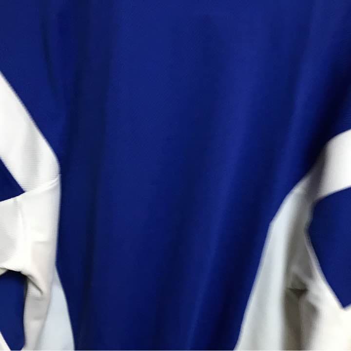 マリノス11  練習用トレーナー 首里城再建に寄付