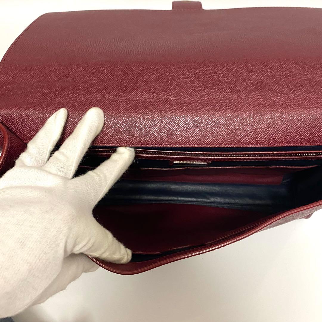 BVLGARI レザー ワインレッド チャーム ビジネスバッグ ブリーフケース
