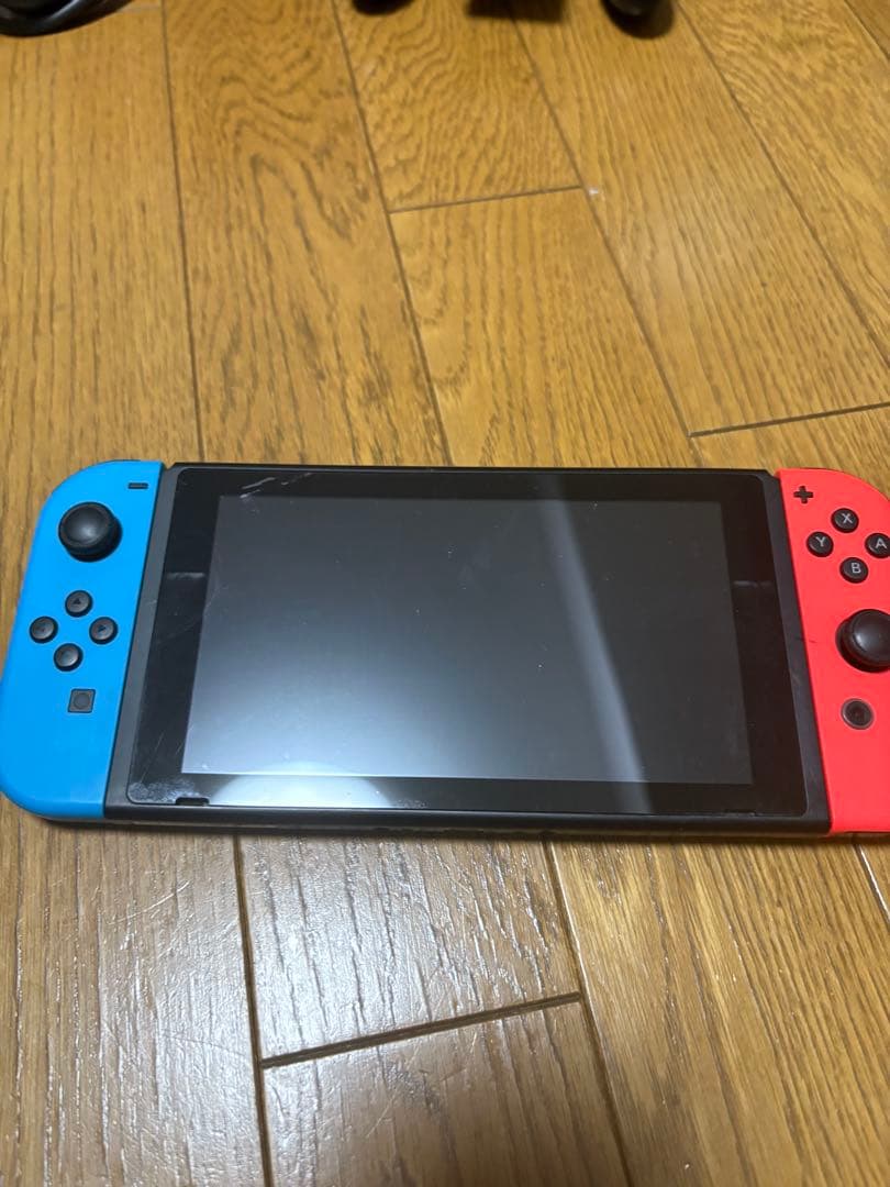 Nintendo SWITCH 本体 ネオンブルー、ネオンレッド