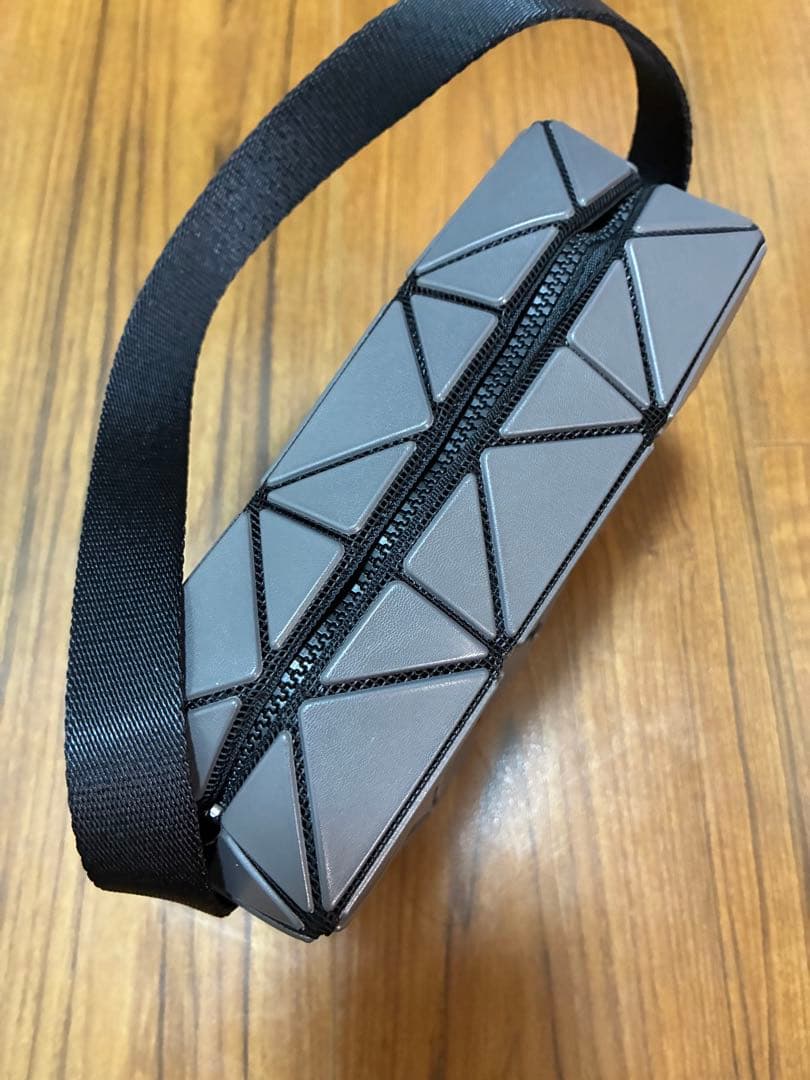 BAO BAO ISSEY MIYAKE CUBOID チャコールグレー