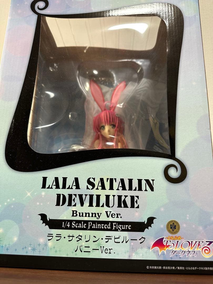 入手困難　ララ バニーVer. フィギュア