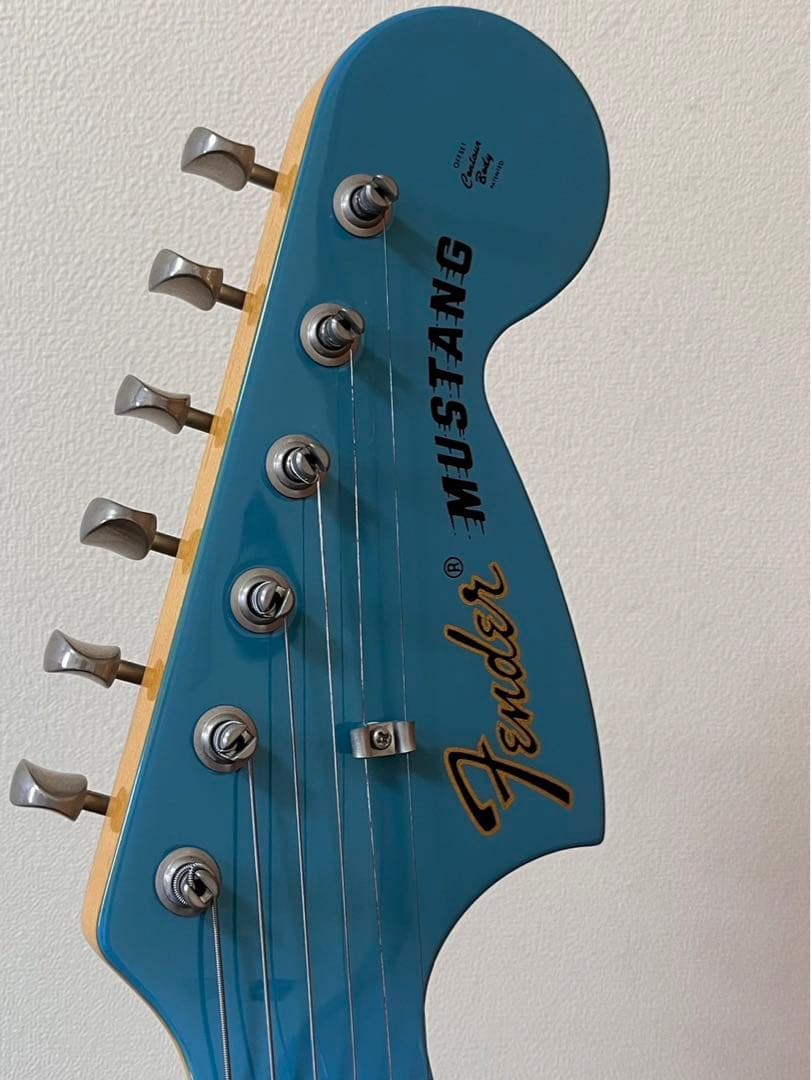 ライトブルー エレキギター