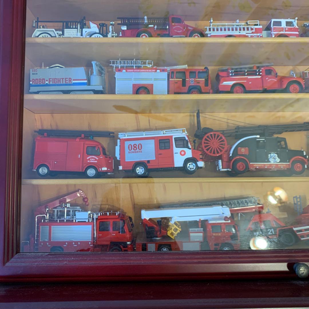 デルプラド　世界の消防車コレクション　64体フルコンプセット　限定フィギュア付き