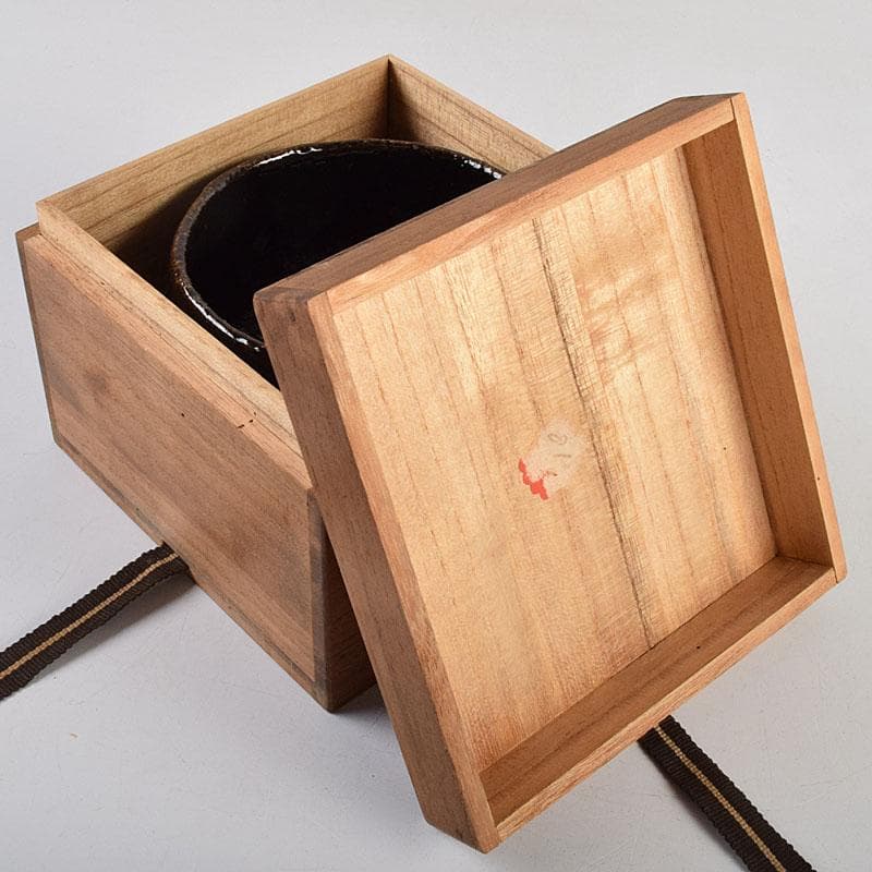 茶道具　楽吉左衛門作　鳳凰文　黒楽茶碗　共箱　M　R9451