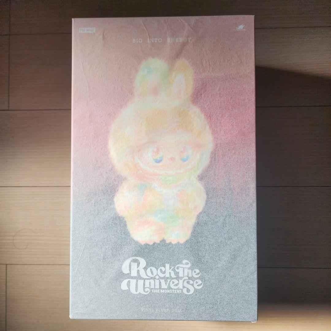 ２体 ラブブ THE MONSTERS ROCK THE UNIVERSE