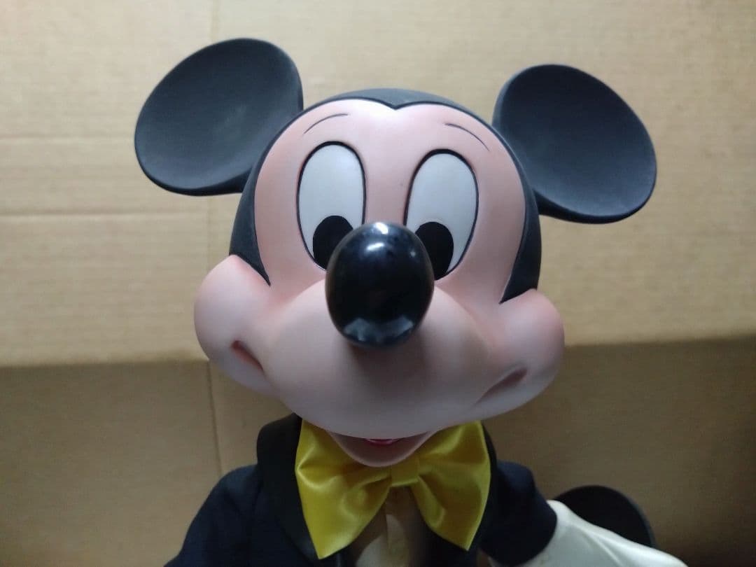 ミッキーマウス タキシード フィギュア