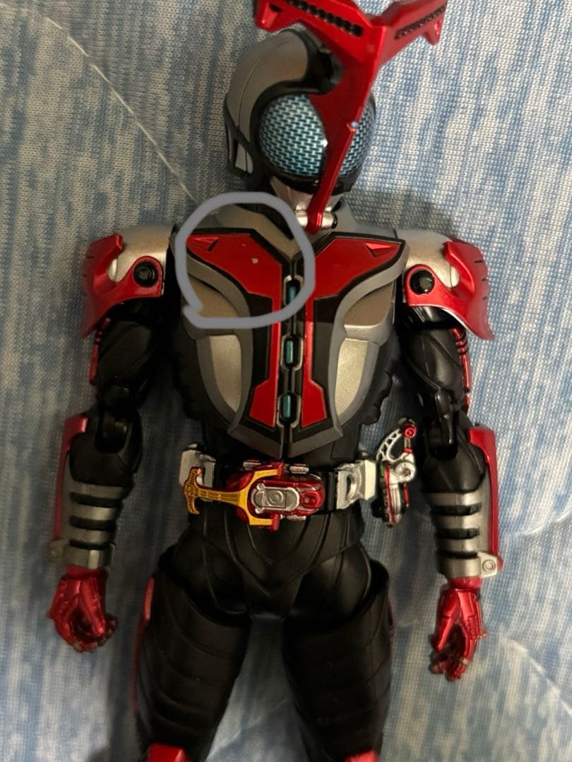 真骨頂　真骨彫　仮面ライダーハイパーカブト　S.H.Figuarts