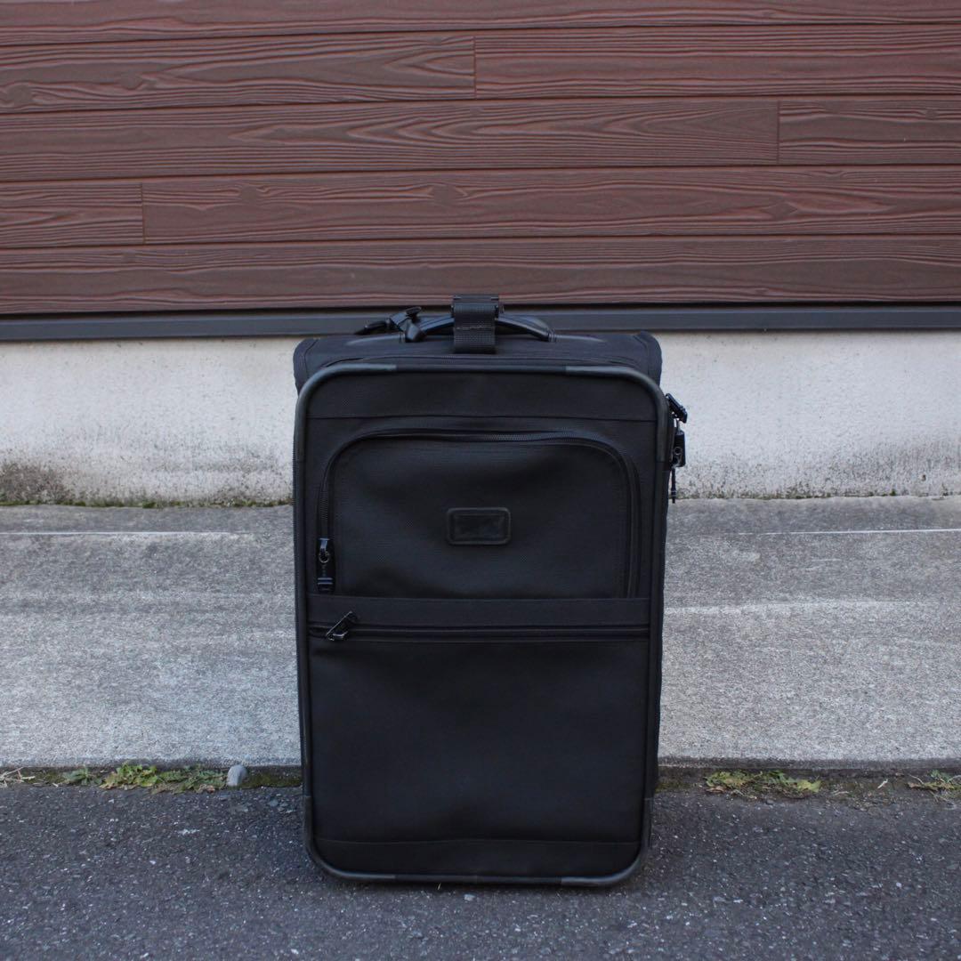 TUMI トゥミ　トラベルケース 2268D3 コンパクトサイズ