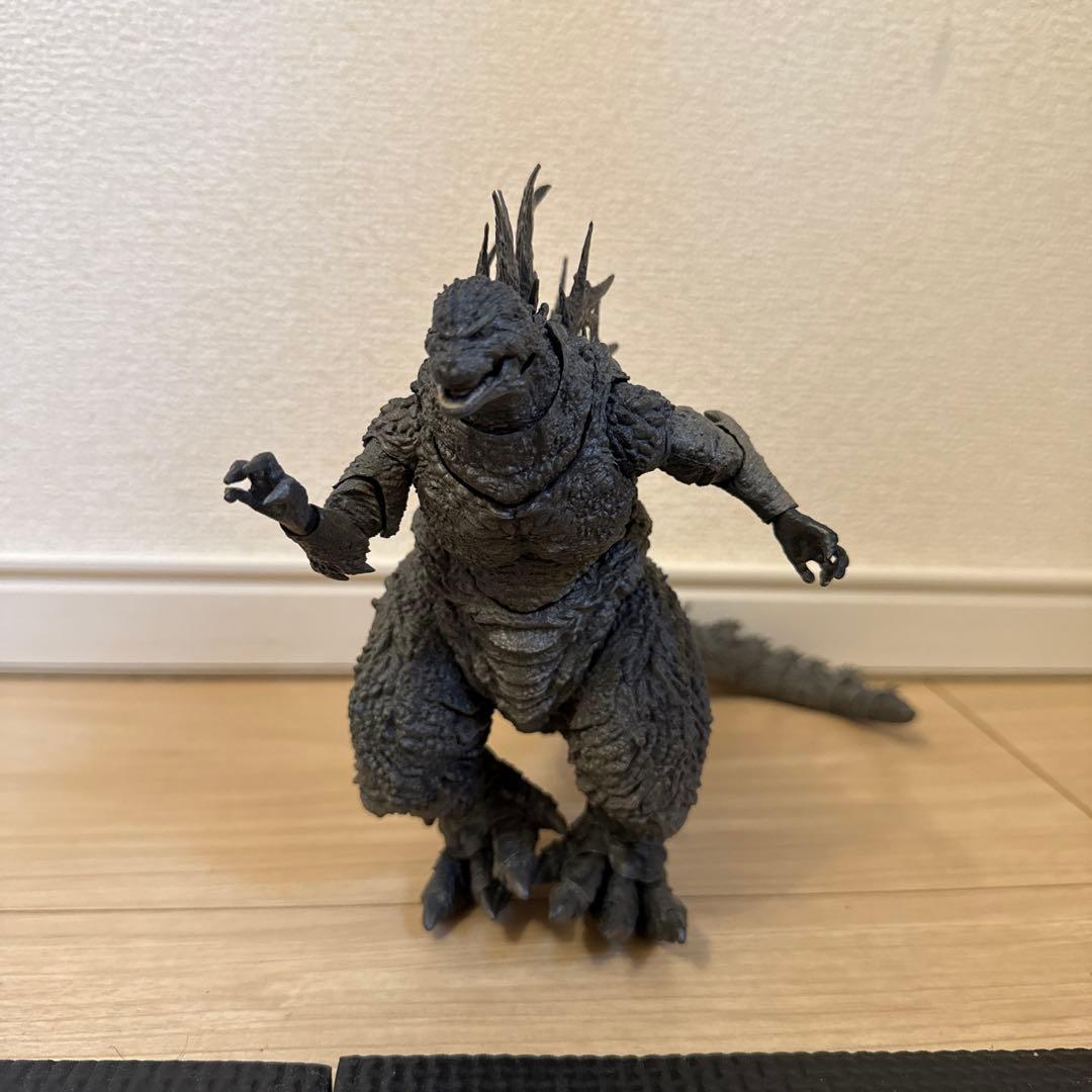 ゴジラ フィギュア ダークグレー