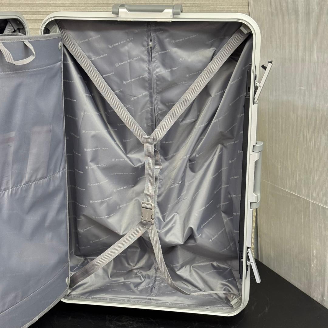 ☆スイスミリタリー　キャリーバッグ　SM-I828　105L　64144