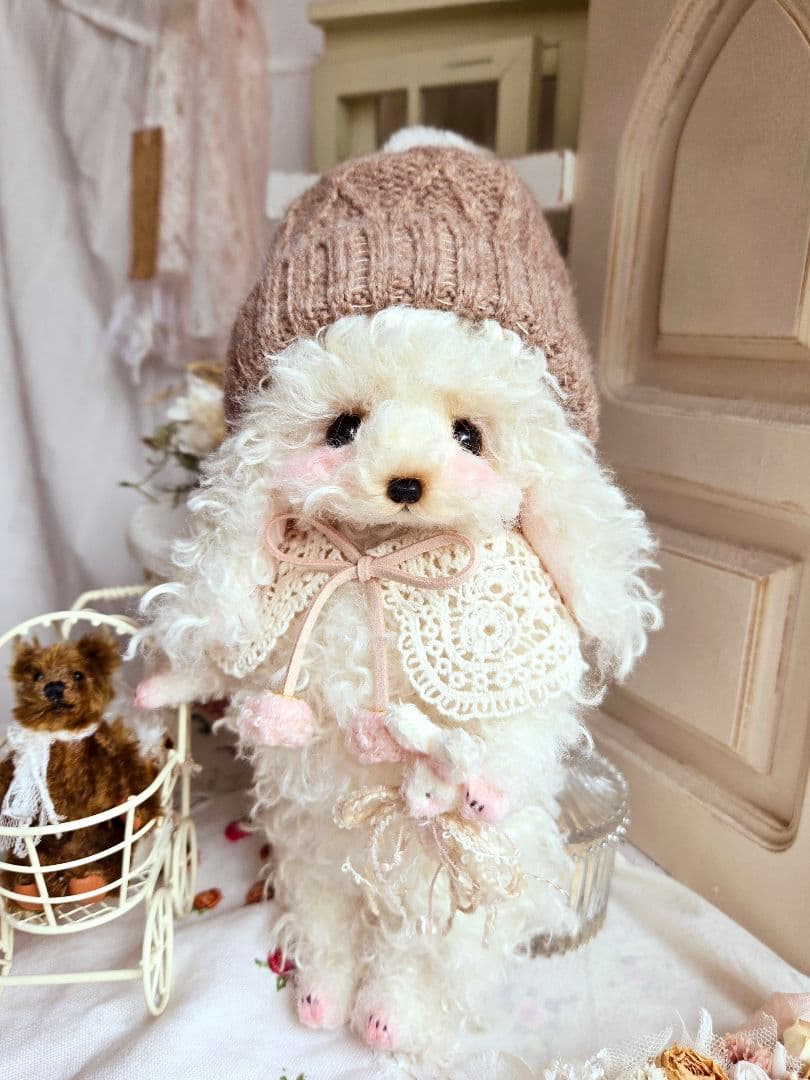 ミルク色のトイプードルちゃん毛糸のお帽子&ストールおめかしstyle テディベア