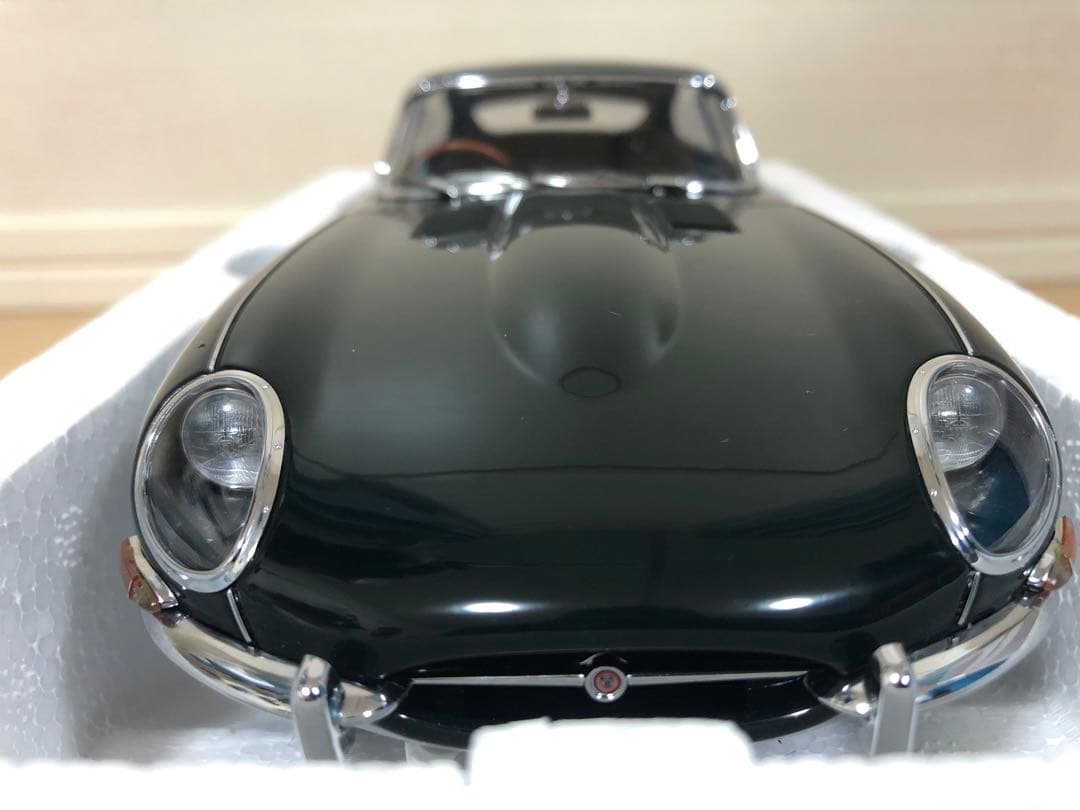 1/18 オートアート ジャガー Eタイプ クーペ シリーズI 3.8