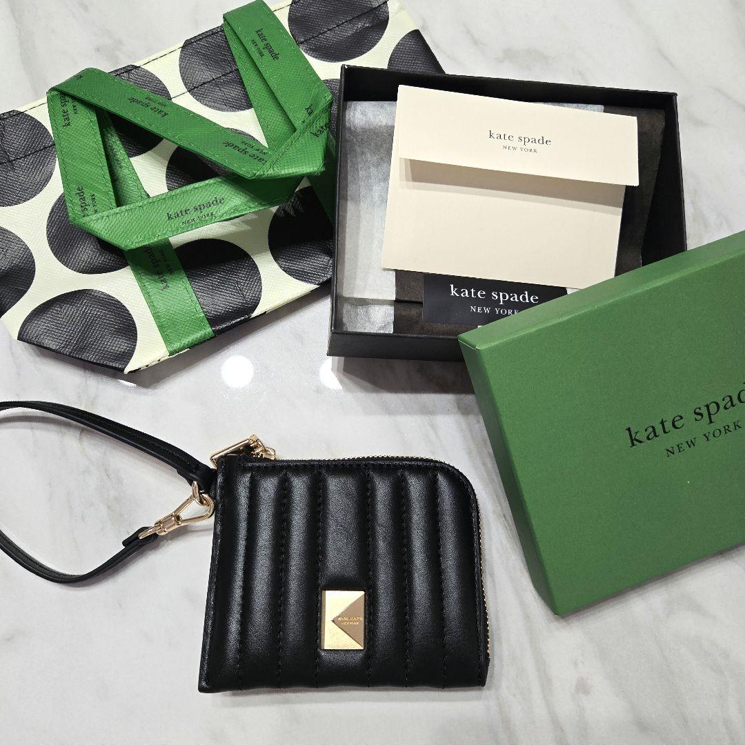 ケイトスペード新品　デコ キルテッド  カード ケース リスレット