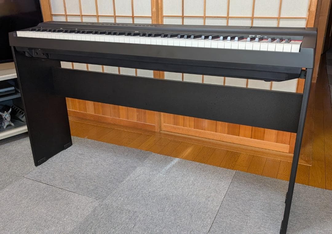 【美品】YAMAHA P-125B、専用スタンドL-125B、ペダルFC3A