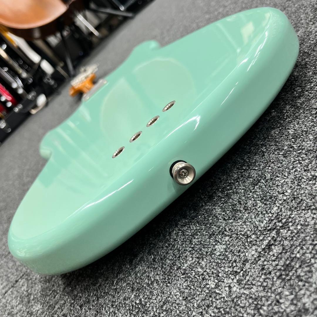 【11093】Squier Classic Vibe '60s