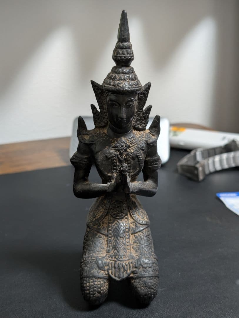 Myanmar 金属製仏像風彫刻 約22cm